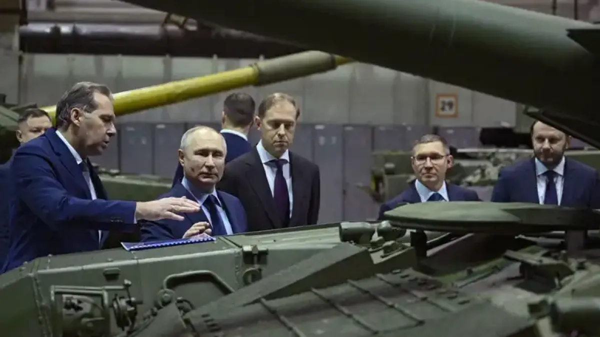 Любимият завод на Путин се пука по шевовете: Готви се за масови уволнения