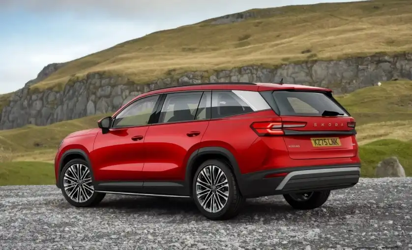 Skoda представи кросоувър с луксозен интериор и богато оборудване Снимки