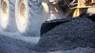 Корейците тестват климатично съобразен асфалт за монголската пътна инфраструктура