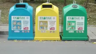 Нова криза с боклука в София: спря извозването на цветните контейнери в 16 района