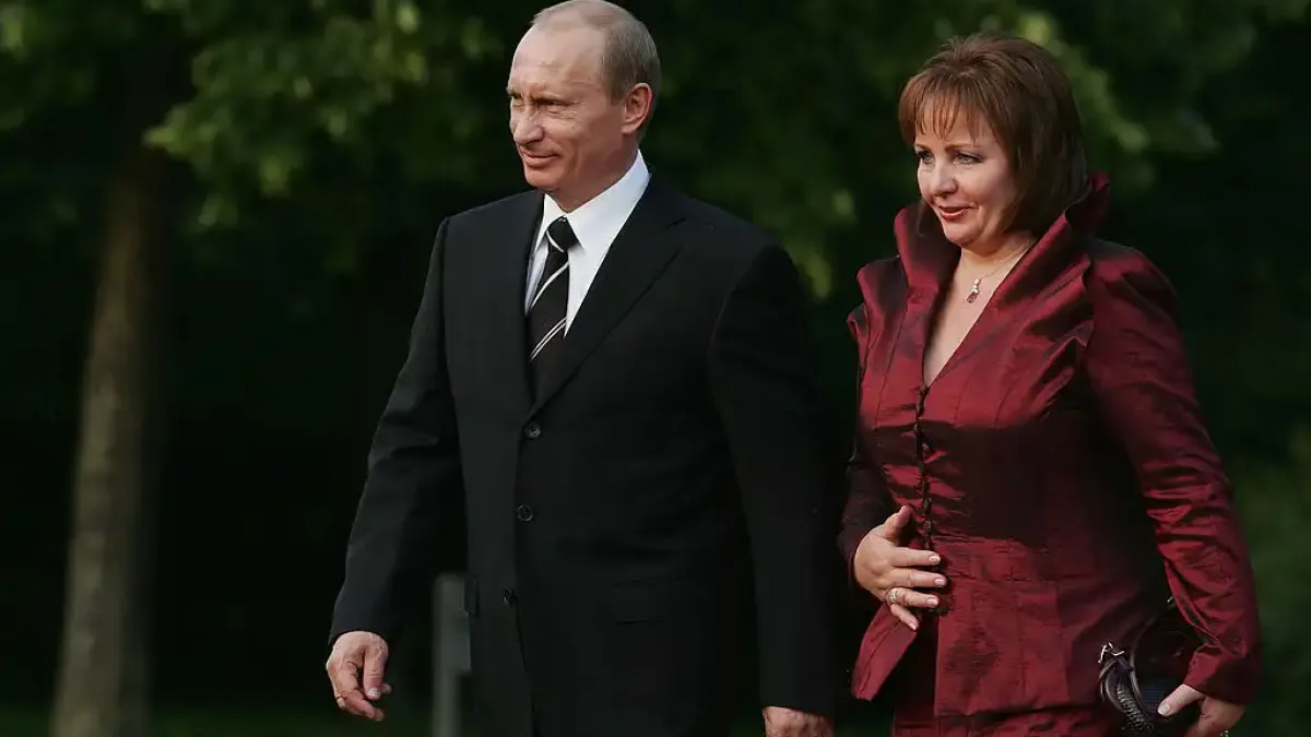 Путин задмина Романови! Назначи куп стринки и шуренайки на сладки постове