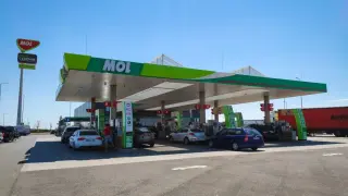 Блумбърг: Унгарската петролна компания Mol може да спре да купува руски суров петрол