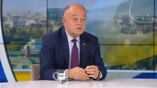 Атанас Атанасов за сагата с "Лукойл": Действията на управляващите са хаотични!