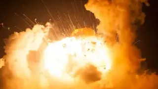 Масирана атака по тъмно с дронове в Одеска област, взривове в руски градове Видео
