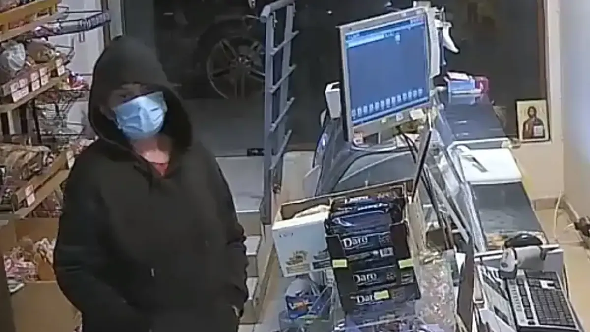Гореща новина за варненката, нахлула в магазин с пищов и казала "Давай парите"
