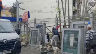 Бургазлии откачиха от този фейк на пъпа на града Видео