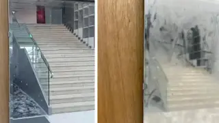 Чистачка случайно повреди експонат на международно изложение Снимки
