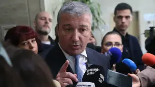 Драгомир Стойнев: За съжаление вървим с гордо вдигната глава към нов хаос заради политическо високомерие и самозабравяне