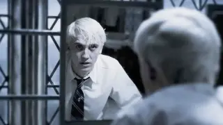 Том Фелтън се завърна като Драко, но вече на сцена Видео