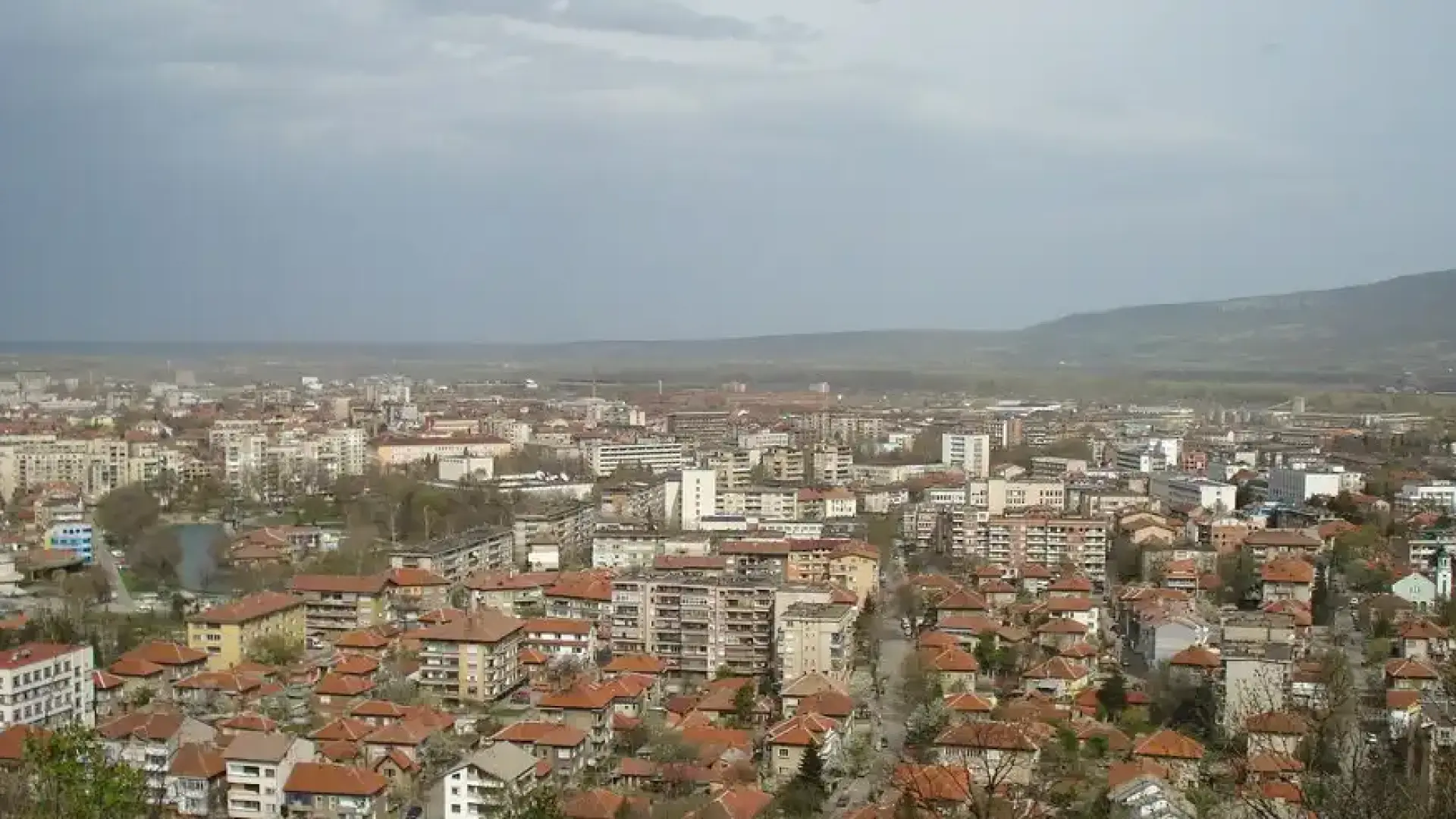 Само 4 жилищни сгради са въведени в експлоатация в областен град