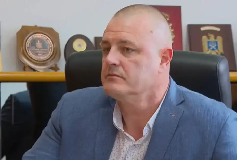 Горещи новини за един от биячите на русенския полицейски шеф