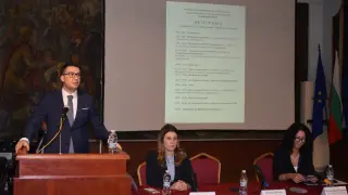 Министър Дилов: Осигурихме възможности за участие на университети и научни организации в международни процедури на НАТО и неговите структури