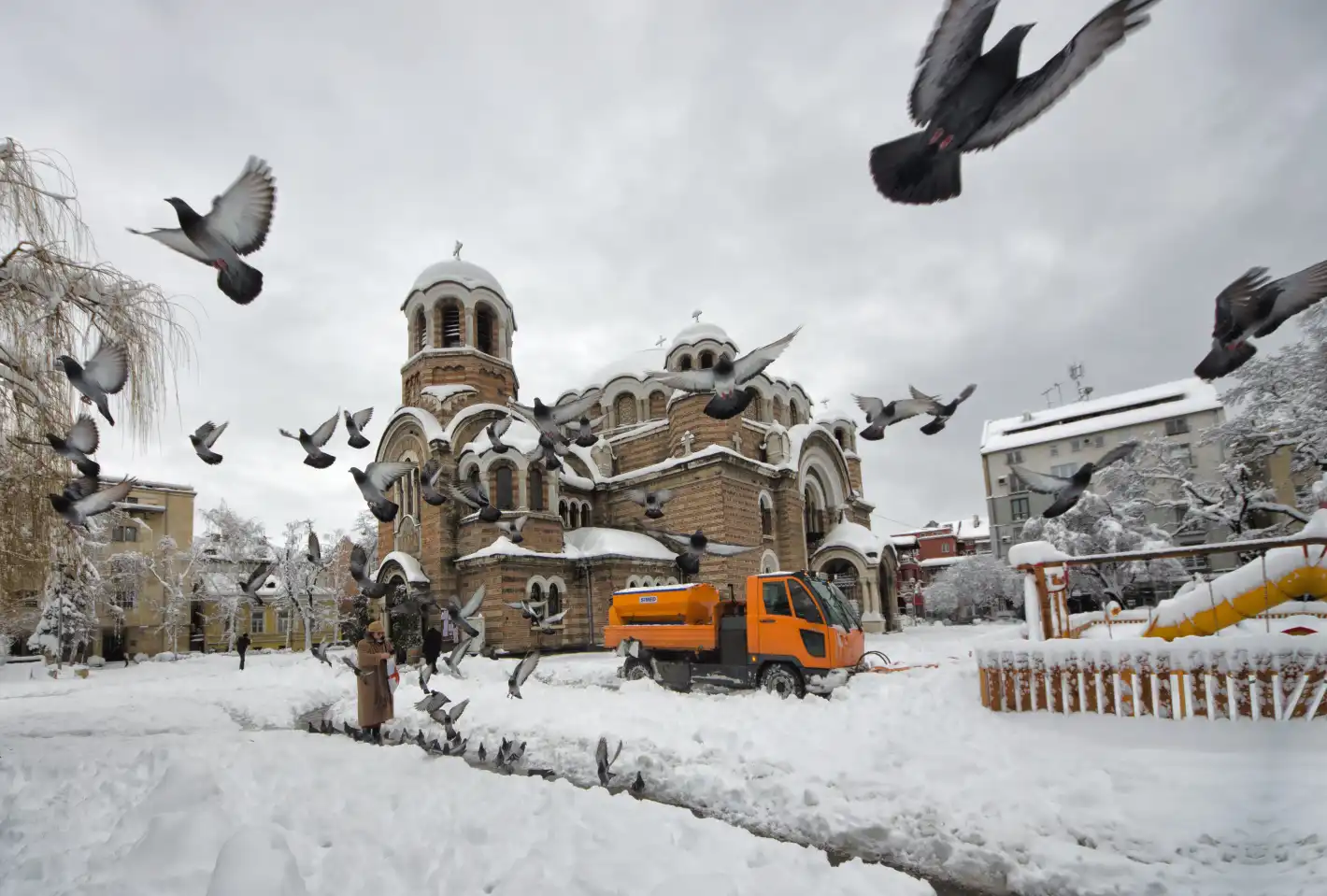 Зимите от едно време: Уникален кадър от София