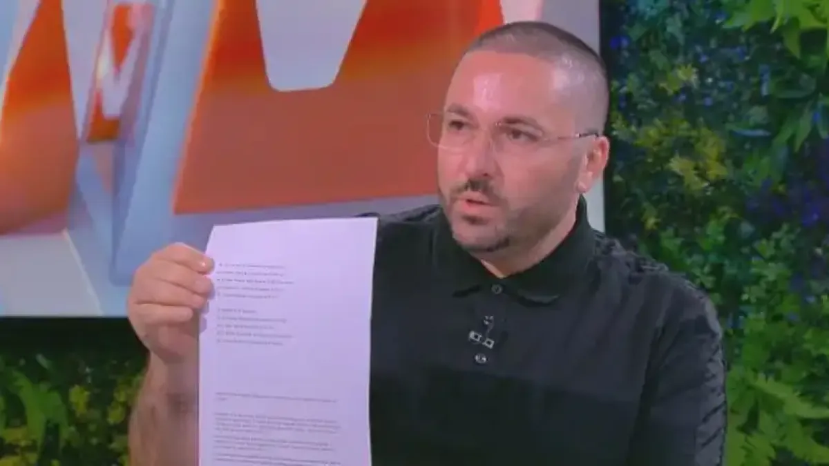 Николай Попов събра хиляди подписи за оставката на Галина Захарова
