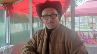 Историята на този кърджалиец е шокираща: През границата с Мексико, гонен с хеликоптер, а накрая… при Арнолд и Хълк! Видео