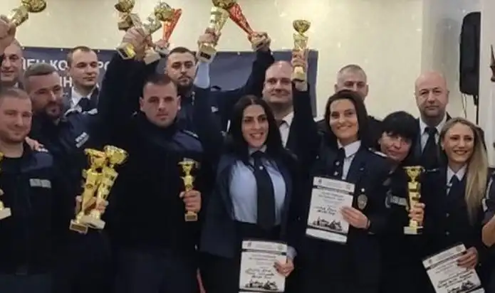 Русенските полицайки обраха точките, прибират се с куп трофеи