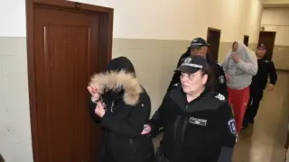 Първи снимки на похитителите на млада жена в Свиленград