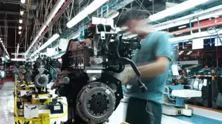 Взимат ли ни хляба? Голяма фабрика за авточасти ще изникне на крачка от България