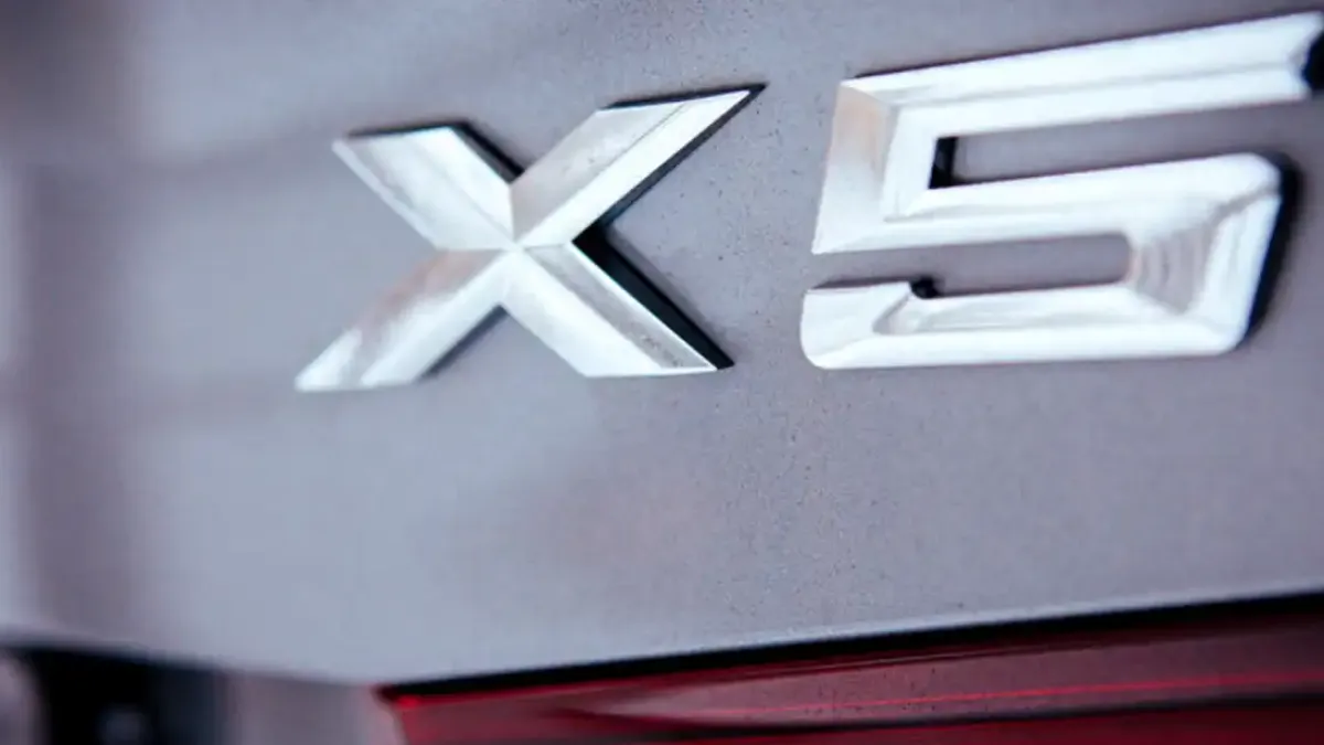 Заснеха новото BMW X5 по време на тестове Снимки