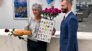 "Баба със сива коса" и влюбена в България се гласи за кмет на Чикаго