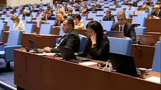 "Възраждане" напуснаха парламента заради отказ да се гласува референдума за еврото