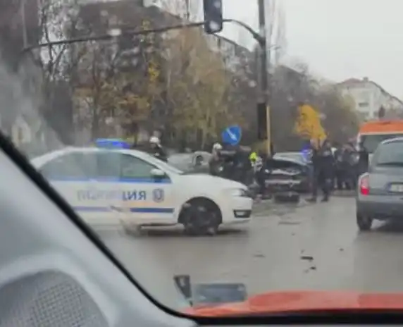 Тежка катастрофа на столичния бул. "Тодор Александров" Видео