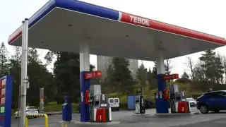 Почва се: „Лукойл“ затваря бензиностанциите си във...