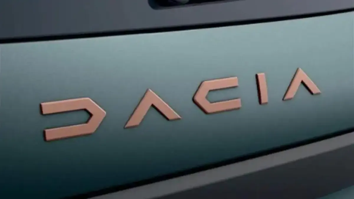 Шокиращ нов дизайн на най-евтиния модел на Dacia