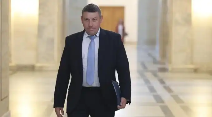 Кабинетът освободи предсрочно Деньо Денев като заместник-председател на ДАНС