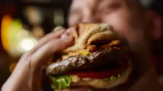 Фатален облог взе живота на 22-годишен