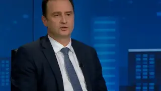 Министър Станков обясни за последните часове на "Лукойл"