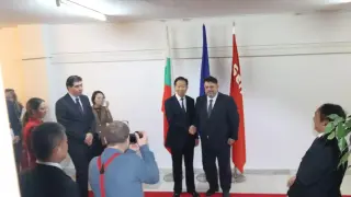 Атанас Зафиров и представители на левицата се срещнаха с китайска делегация, ръководена от Сяо Дзие
