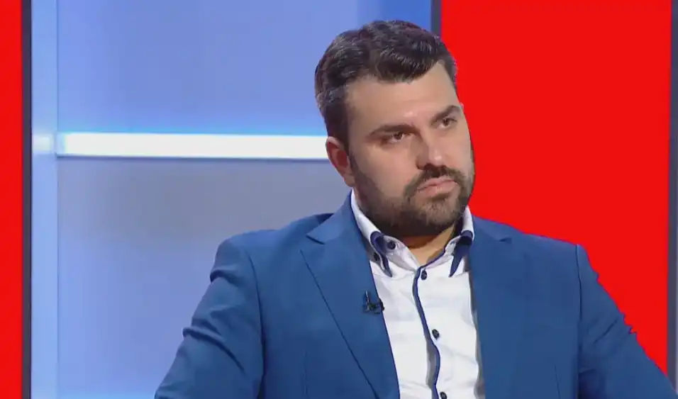 Георг Георгиев: Единствено Украйна има правото да взема такива решения