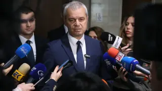 Картите паднаха: Костадинов разкри плановете си след оставката на кабинета