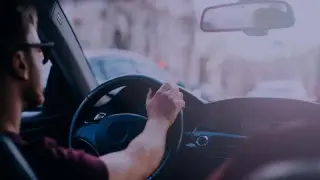 Съпруг видя жена си да ражда в колата, последвалото е смайващо