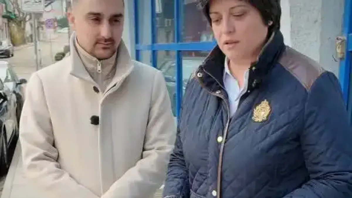 Батков-младши и Русинова с ключов ход заради Синята и зелената зона в София Видео