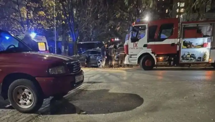 Верижно меле с 4 коли в Стара Загора, има ранен