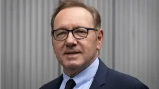 Кевин Спейси разясни дали живее като бездомник