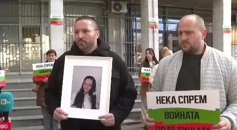 Бащата на Сияна избухна: Оставката на Галина Захарова не я иска Николай Попов. Искат я 22 хил. българи