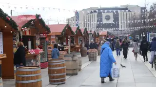 Таен коледен оркестър обикаля София Видео
