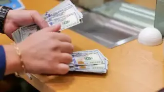 Министерството на финансите готви голяма промяна: Вече ще плащаме с карта и във...