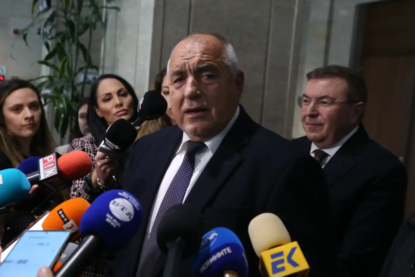 Д-р Борислав Цеков: Бойко Борисов е прав, навлизаме в хаос
