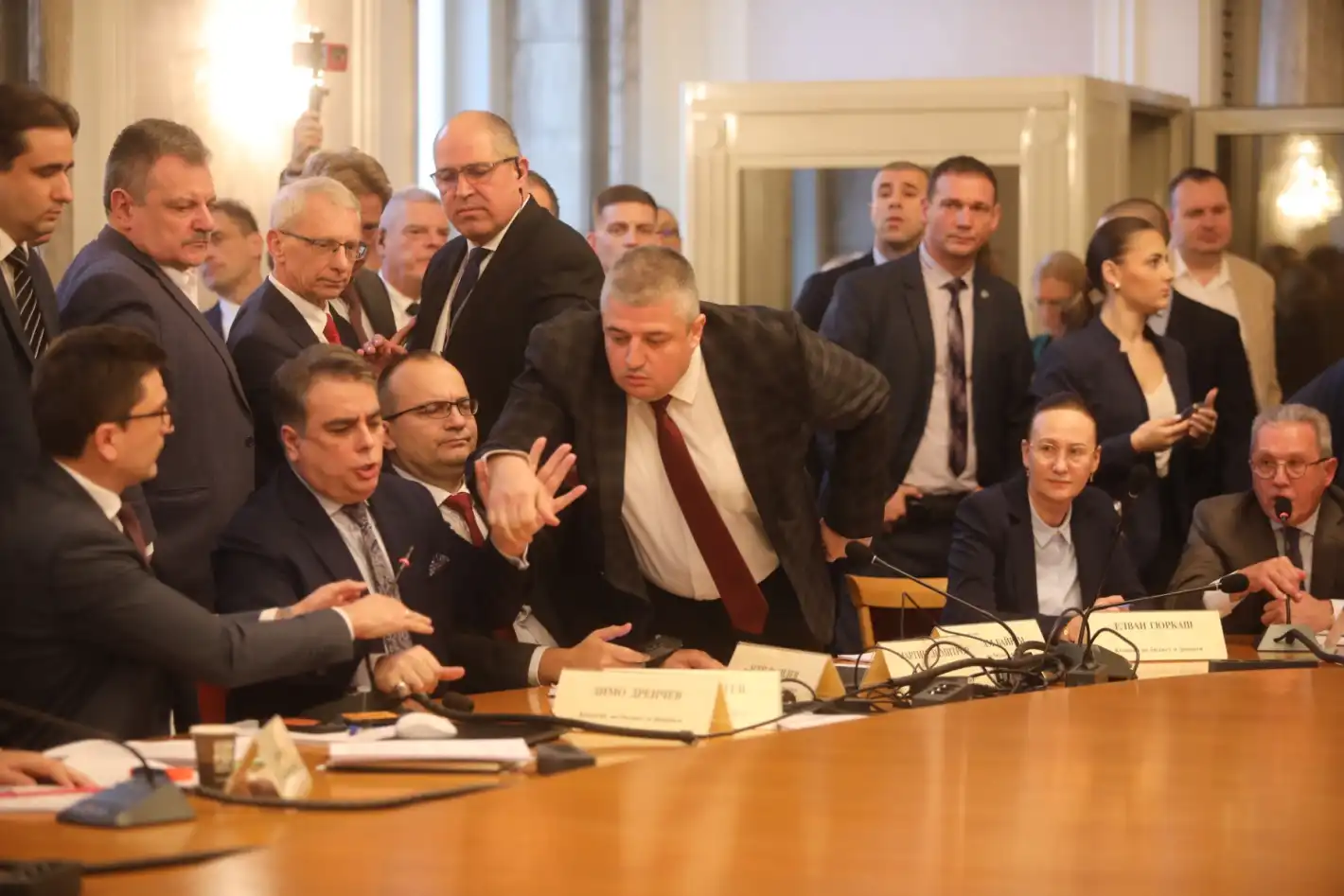 Бюджетна комисия