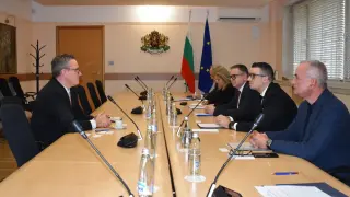 Министър Дилов: Развитието на търговския обмен с Канада отбелязва ръст от над 80% за тази година