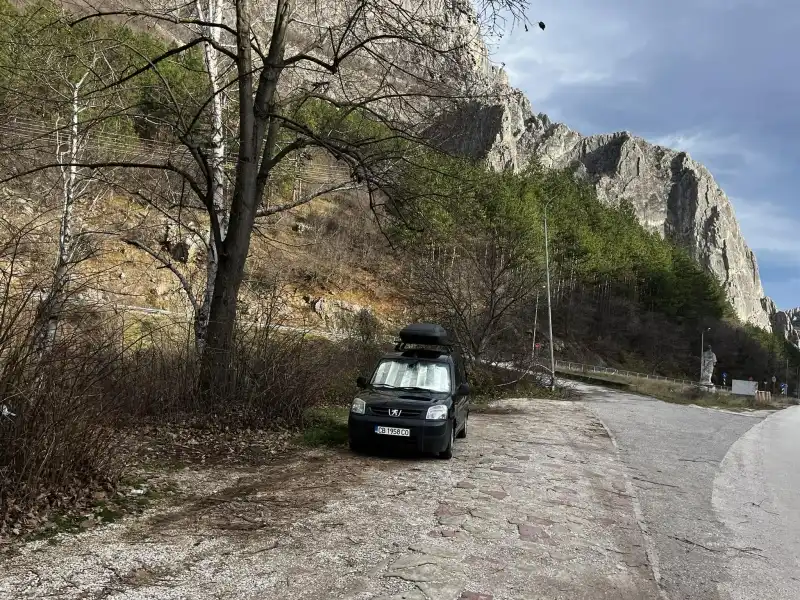 Мистерия със загадъчен мъж в Балкана край Згориград Снимки