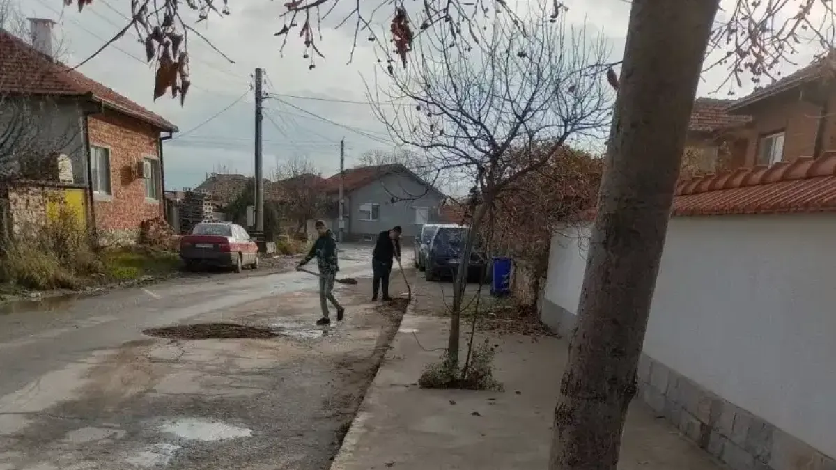 Ванко и Петьо смаяха цяла България! Грабнаха лопатите и...