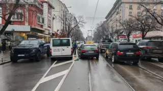 Чутовен резил заради ада в София! Борисов може да пляска със СИК-ове това лошо копие на Бай Ганя
