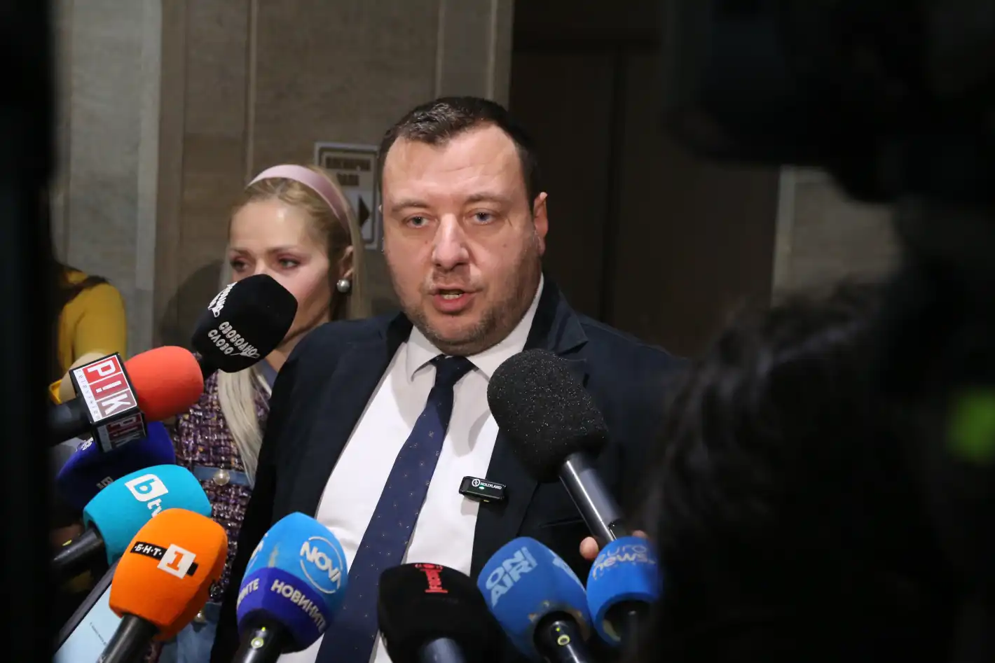 Депутат разкри защо цените в магазините няма да паднат