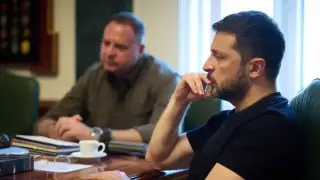 След скандала: Дясната ръка на Зеленски със зловещо съобщение