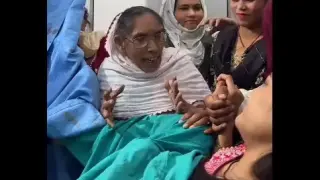 Скандално видео от родилния дом взриви мрежата, всички са в шок от...